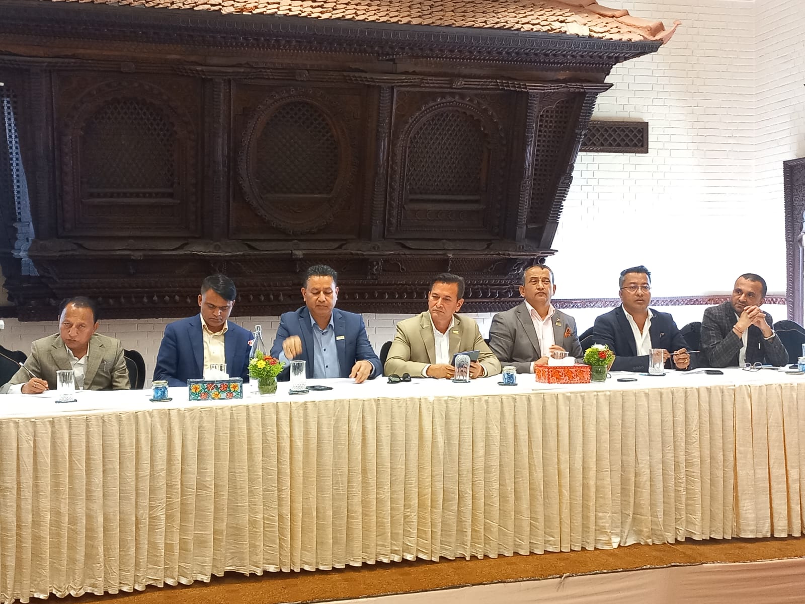 इप्पानद्वारा दोहोरो आइजीन र निःशुल्क सेयर मागप्रति आपत्ति, सरकारले तत्काल हस्तक्षेप गर्न आग्रह